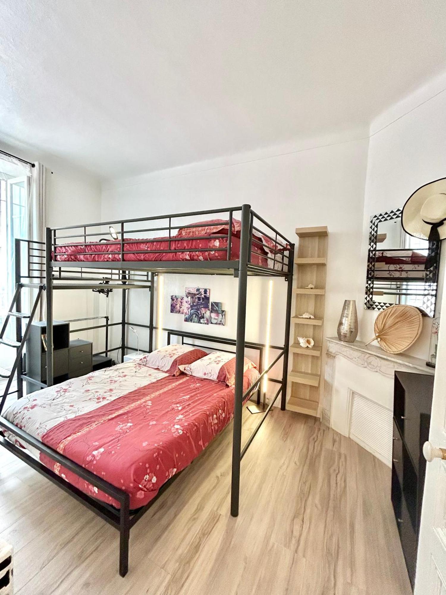 Amiral Courbet Apartment Жуан-ле-Пен Экстерьер фото